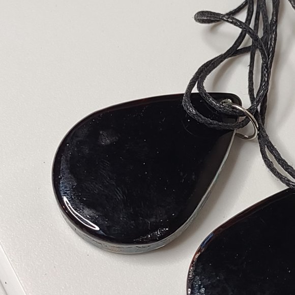 Set Of 3 Colorful Glass Teardrop Shaped Pendant Necklaces 20 Inches Long - Picture 6 of 15